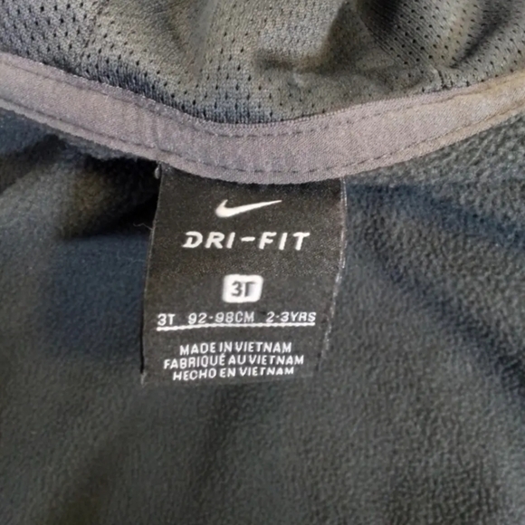 Unisex Black Nike Dri-Fit Hoodie Size 3T - Picture 4 of 5